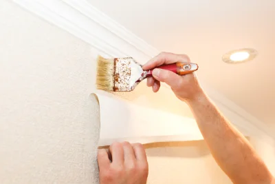 Pose de papier peint à Sailly — revêtements muraux et toiles de verre